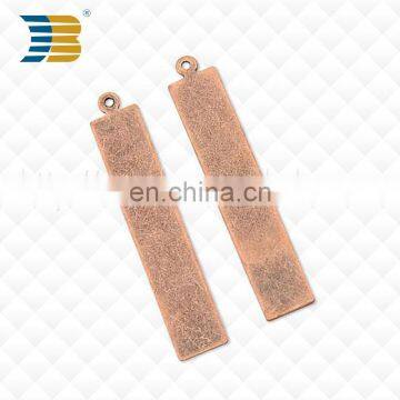 Fashionable Custom Metal Pendant photo-3