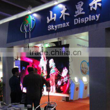 P4 Full color die cast hang led screen