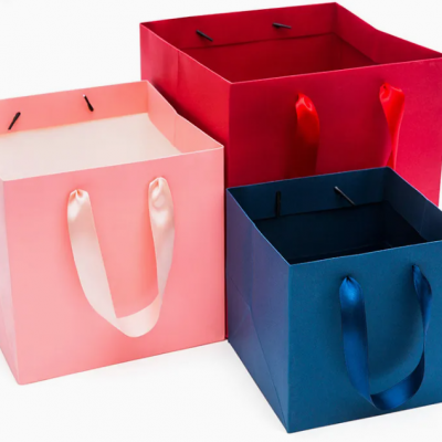 Wholesale of Customized Paper Bags, Clothing, Gifts, Shopping Paper Manufacturers photo-4