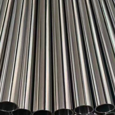 Günstiger Baustoff Stahlrohr AISI201 202 304 304L 316 444 409 430 904L Nahtloses Stahlrohr