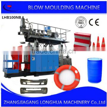 Hot water floating plate blow molding machine