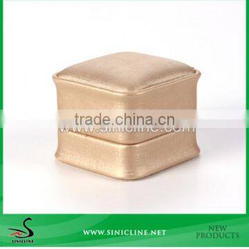 Sinicline High Quality Silver Leather Ring Box photo-3