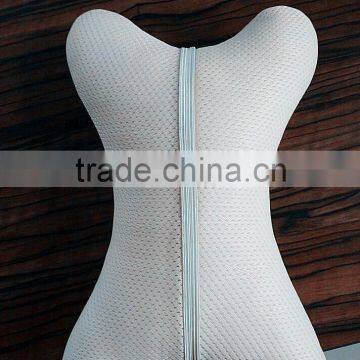 Wholesale Health Moisture Absorbing and Sweat Releasing Propertt Dog Shaped Rest Pillow photo-3