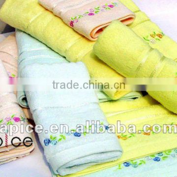 new beautiful embroidery design towel set 100% cotton