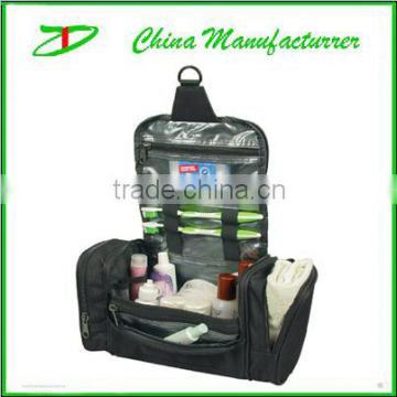 Travelling organizer cosmetic kit bag for men