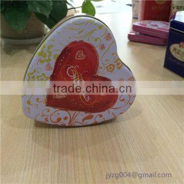 Delicate new customized designed promotional candy tin box heart shape metal candy boxes for sale