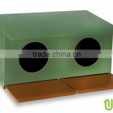 Nest box for pigeons painted 2 compartments
