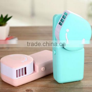 High quality Mini HandHeld Battery Operated Air Conditioner Fan /mini air conditioner