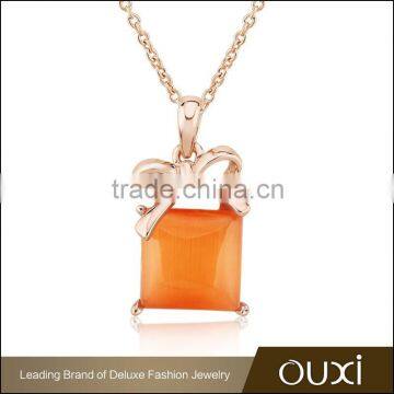 2015 OUXI cheap gold dolly meaningful pendant necklace 11400-2