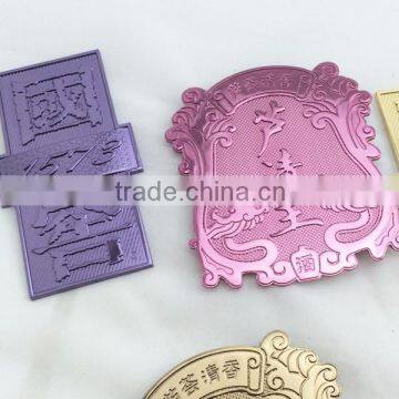 3D embossed soft tin/pewter/stannum metal wine label/metal bottle labels