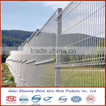 Best Quality PVC Powder Coated Galvanized Metal 3d Fold Wire Mesh Fence