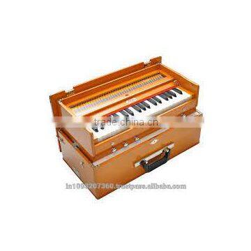 Scale changer coupler harmonium