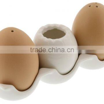 Salt and Pepper Shakers Ceramic Easter Egg 3 Piece Set photo-3