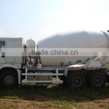 Chinese HOWO New 6*4 Roller Mixer Sinotruk photo-2