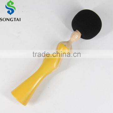 sponge brush with lady shape handle