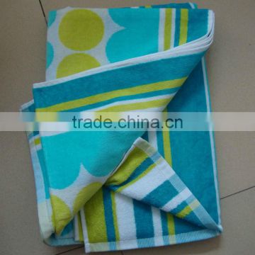 Lower price 100%cotton beach towel