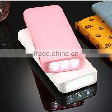 Universal mobile charger 3 Outputs Power Bank