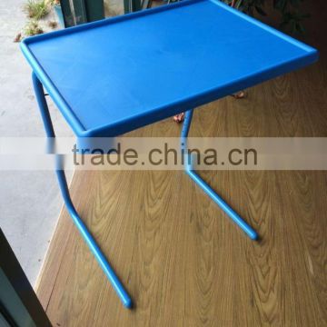 Very useful and popular plastic portable table mate