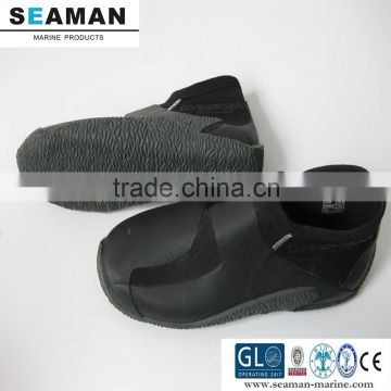 soft light weight 4mm neoprene surfing aqua shoes water sports