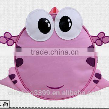 2016 hot sell backpack cute frog backpack most popular child's bag