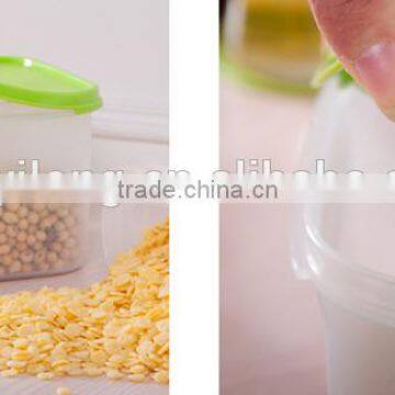 Plastic Storage Containers Set