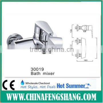 Bathroom shower mixer faucet with divertor