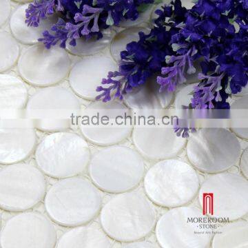 Shiny white shell mosaic with round shape for bathroom mosaic