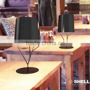 Contemporary Classic Style Metal Decoration Hotel Table Lamp