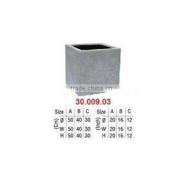 Fiberglass Poly Light Weight Garden Planter photo-3