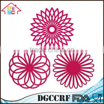 NBRSC Flexible Durable Non Slip Silicone Multi-Use Flower Trivet Pot Holder Mat Set of 3