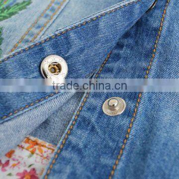 2017 Girls Faded Denim Jacket Kids Jeans for Autumn photo-3