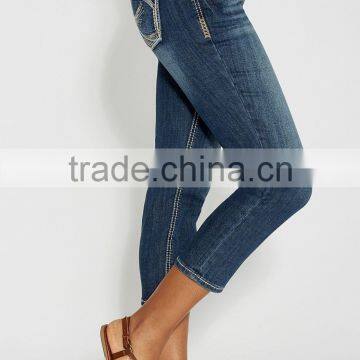 Taylor Capri in Dark Wash #81713 photo-3