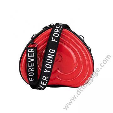 Heart-Shaped Hard Shell Beauty Case for Cosmetic Make up photo-4