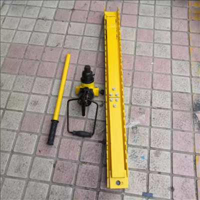 Railway Track Gauge Adjuster Spreader for Rail Alignment