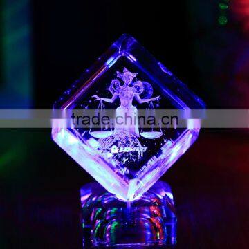 2015 new desigh 3d Laser Engraved Crystal Cube with crystal base