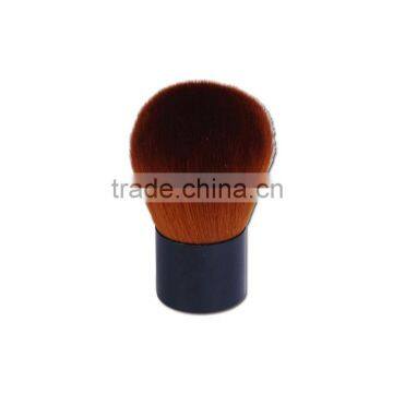 Kabuki powder brush