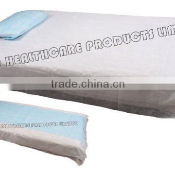 Nonwoven bed sheet