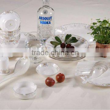 wholesale side decoration royal bone china dinnerware set