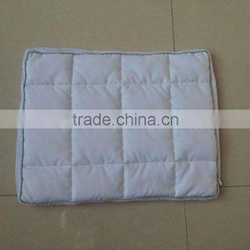 Breathable Pillow With Airmesh Gusset photo-5