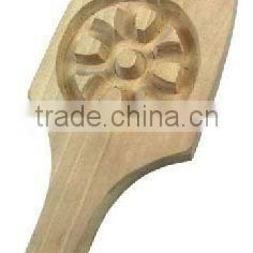 Custom-made crown wooden moon cake mold