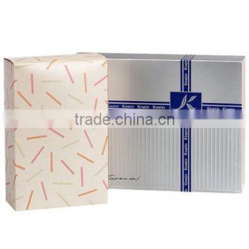 Cosmetic packing box