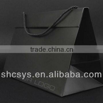 AEP 2013 New style boutique paper bag for customized brand in triangular prism shape