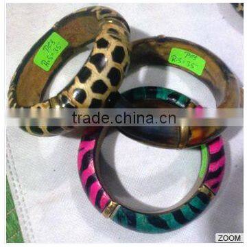 SIXTH SENSE Lather Inlay Bangles photo-4