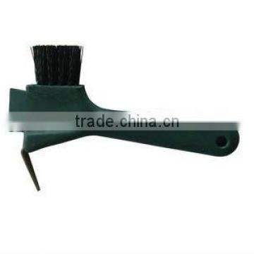 Plastic Hoof pick brush with spade