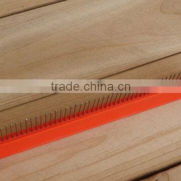 Plastic Dog Comb With Adjustable Needles photo-5