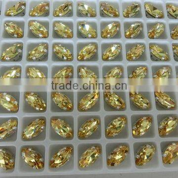 Sew on Rhinestones in Metal Claw for Wedding Dress photo-3