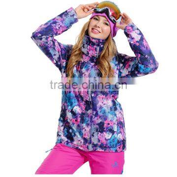 Customized Design Winter Warm Snow Ski Jackets For Women photo-3
