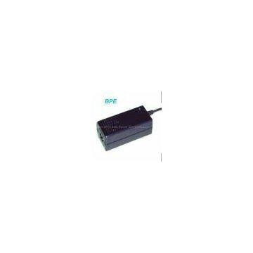 AC/DC adapter