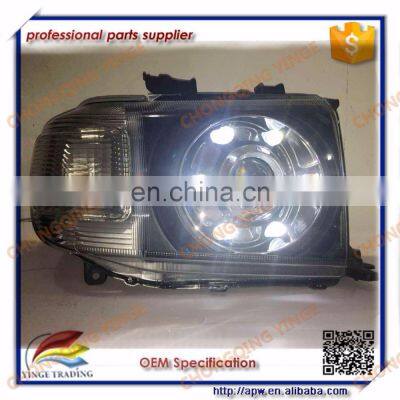 Smoke Color TYT Land Cruiser Pickup 2008 LED Headlight