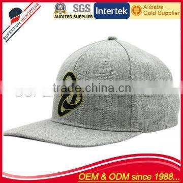 China supplier custom embroidered snapback cap